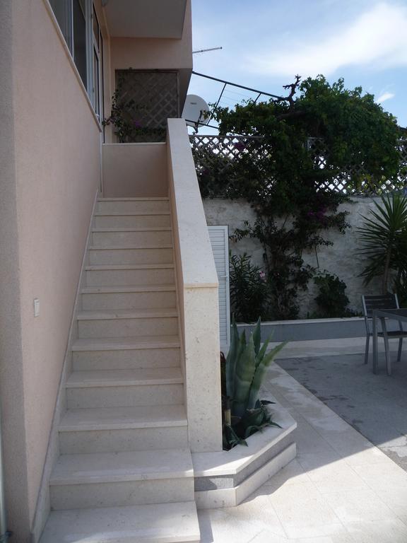 Apartment Starfish Trogir Exterior photo